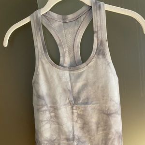 Lululemon training tank XS